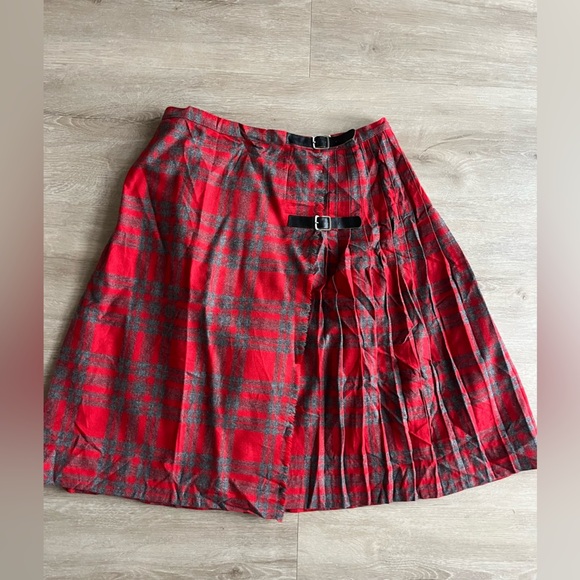 VTG plaid kilt wool from Brown’s of Bermuda  expert tailoring British design - Picture 1 of 7